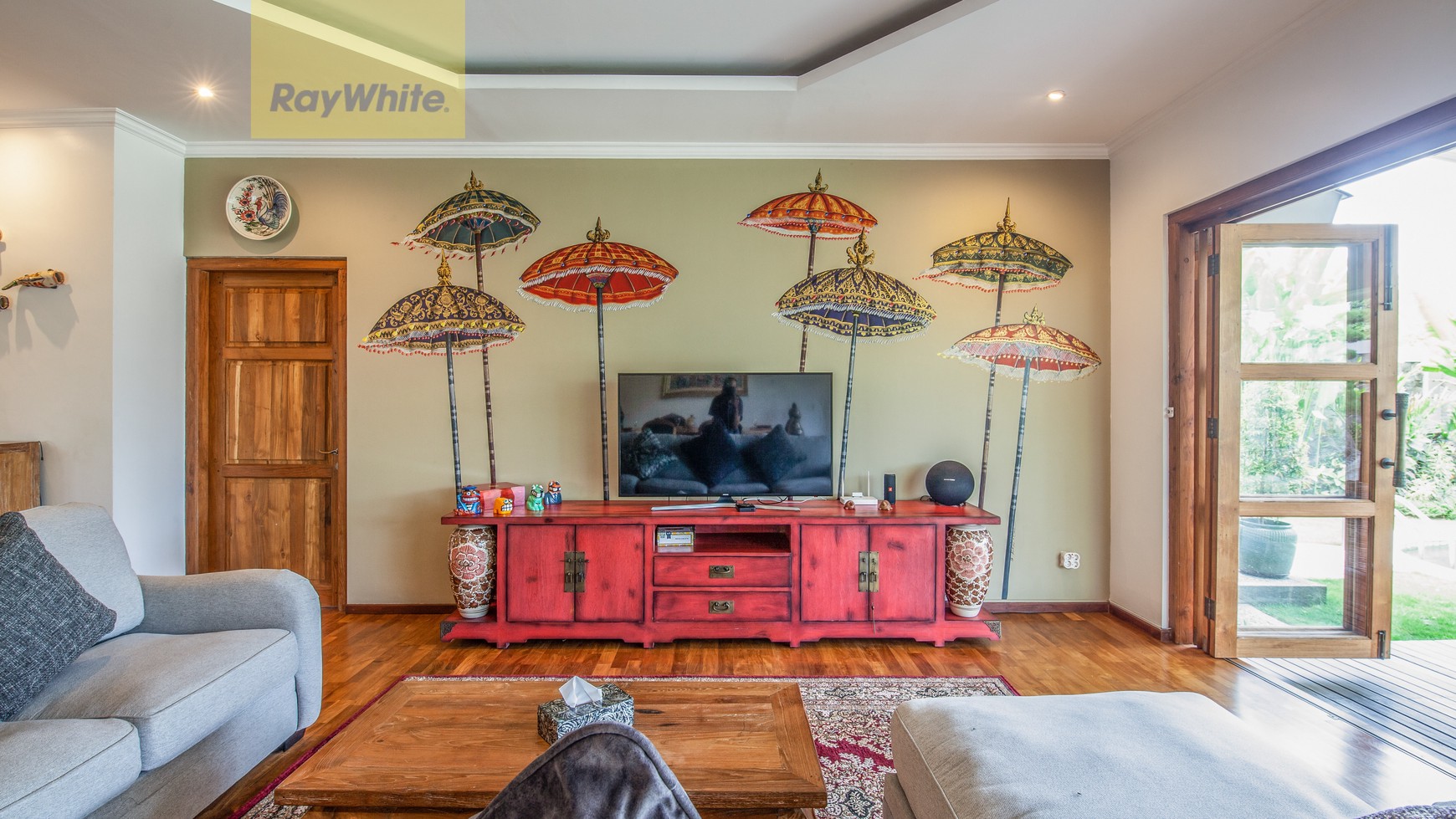 4 Bedrooms Tropical Charm with Modern Elements. Just Off Kerobokan and Seminyak Bali.