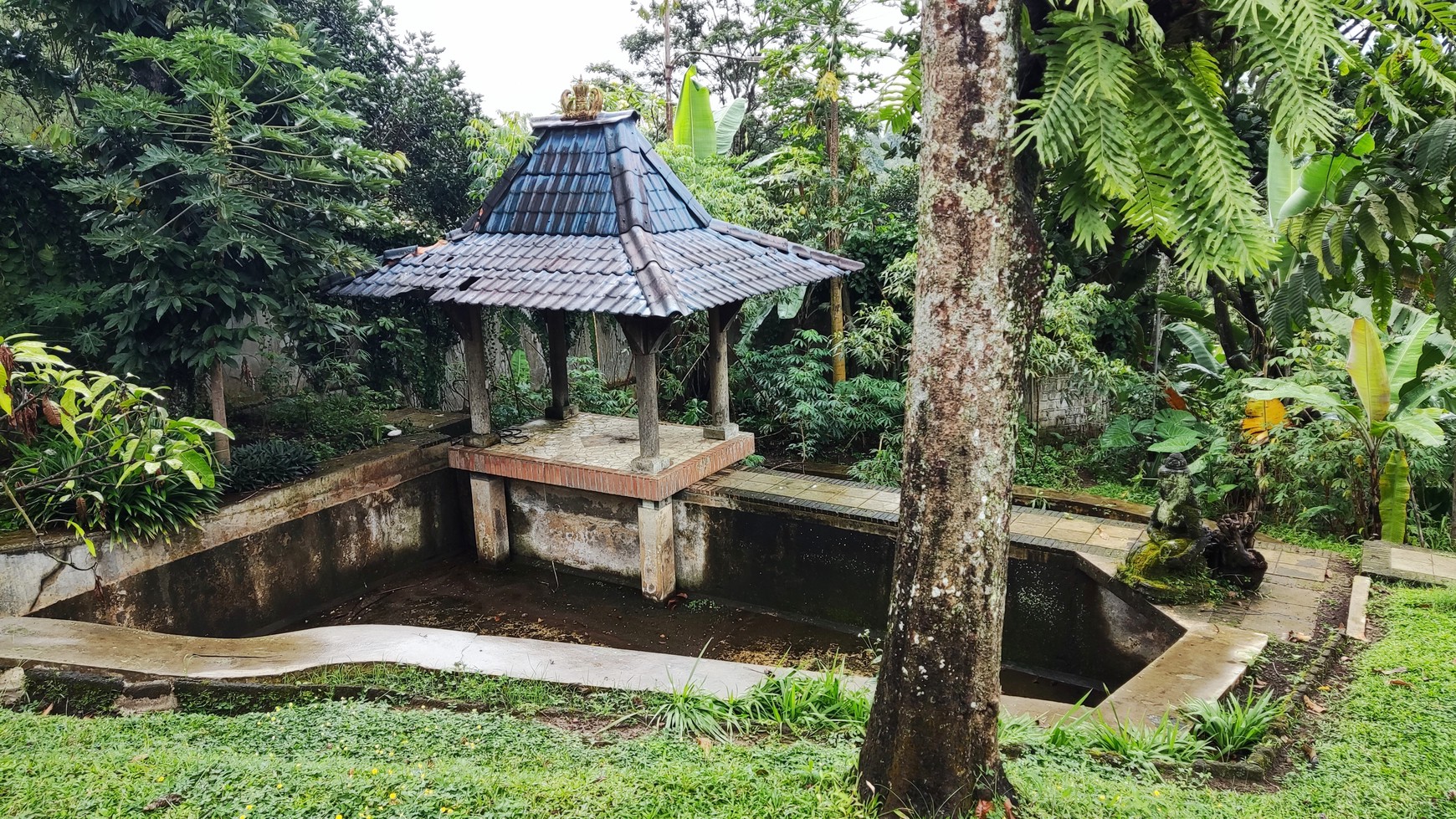 Jarang Ada. Villa mewah Puncak Ciawi Bogor, full kayu jati.. 