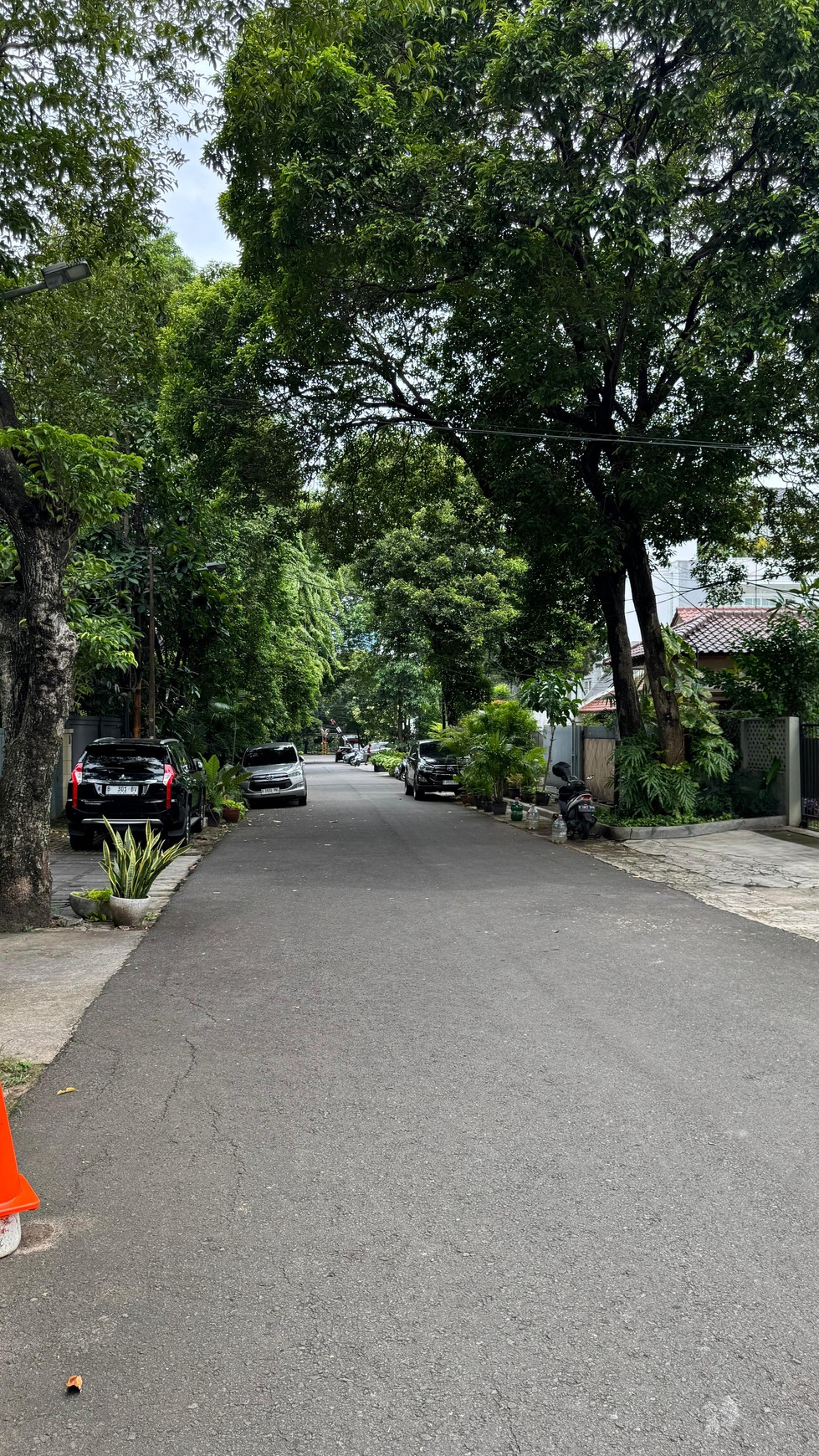 TANAH DIJUAL JALAN ERLANGGA KEBAYORAN BARU JAKARTA SELATAN