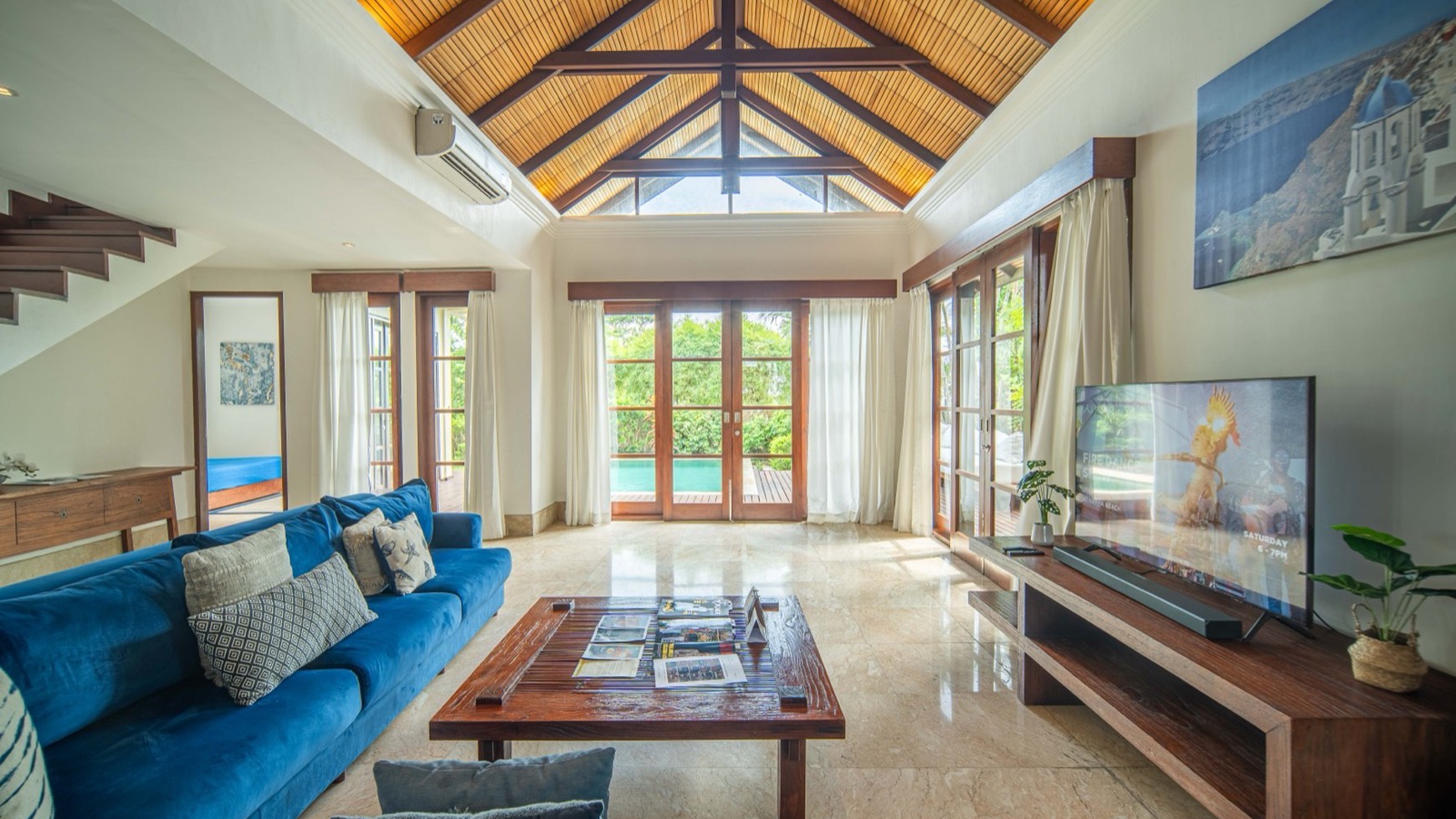 For Sale Stunning Beach View Villa For Sale in Uluwatu