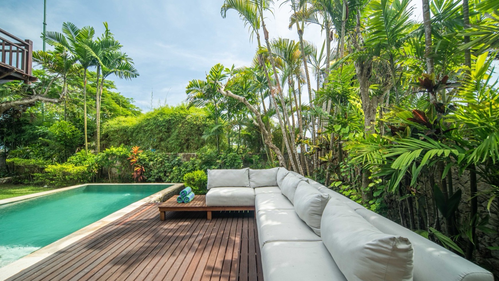 For Sale Stunning Beach View Villa For Sale in Uluwatu