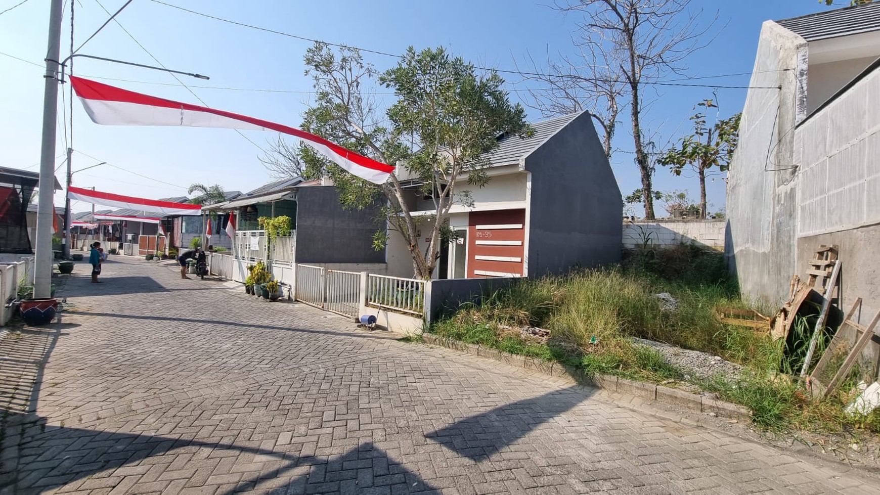 DIJUAL RUMAH DE NAILA VILLAGE GRESIK