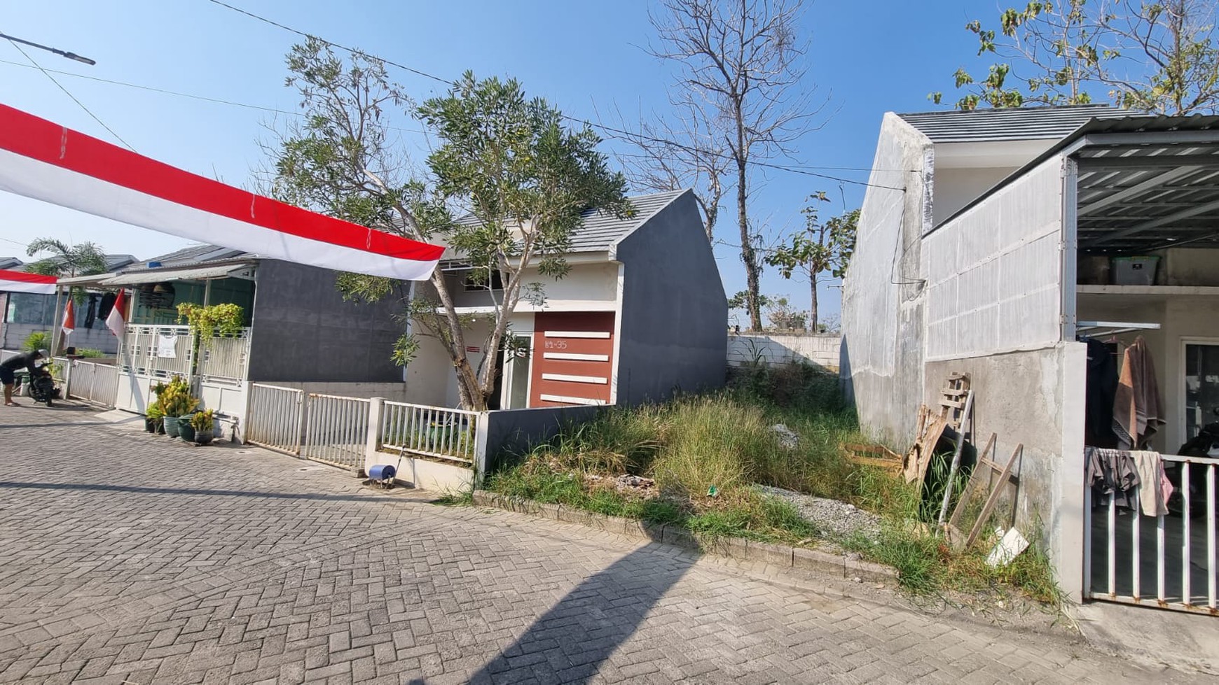 DIJUAL RUMAH DE NAILA VILLAGE GRESIK