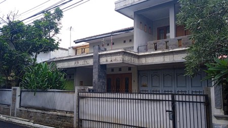 Rumah Riungwargi lokasi strategis dekat Sumarecon