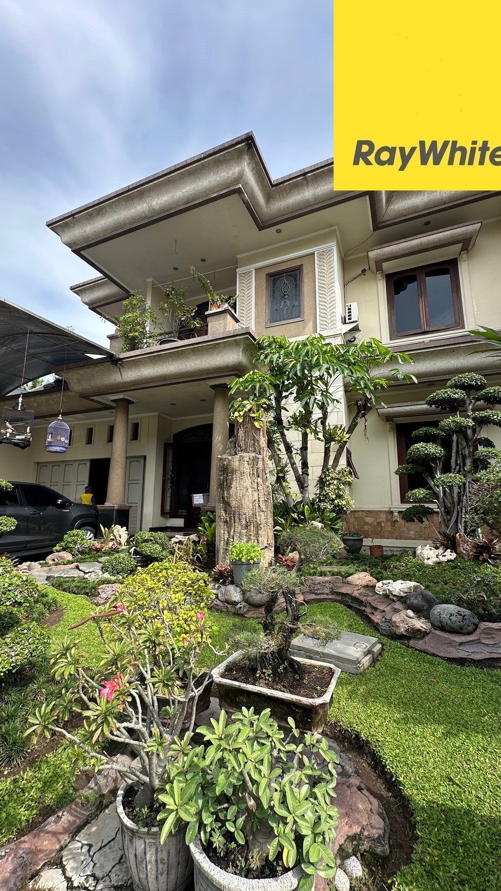 Rumah Dijual Laguna Regency Pakuwon City Surabaya