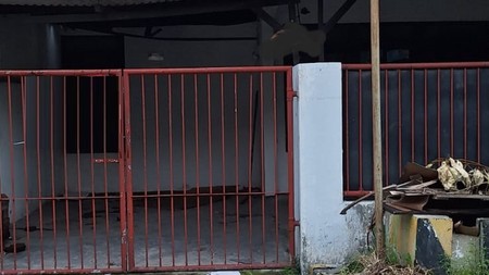 Dijual Rumah SHM 800 Jutaan di Semolowaru Indah Surabaya