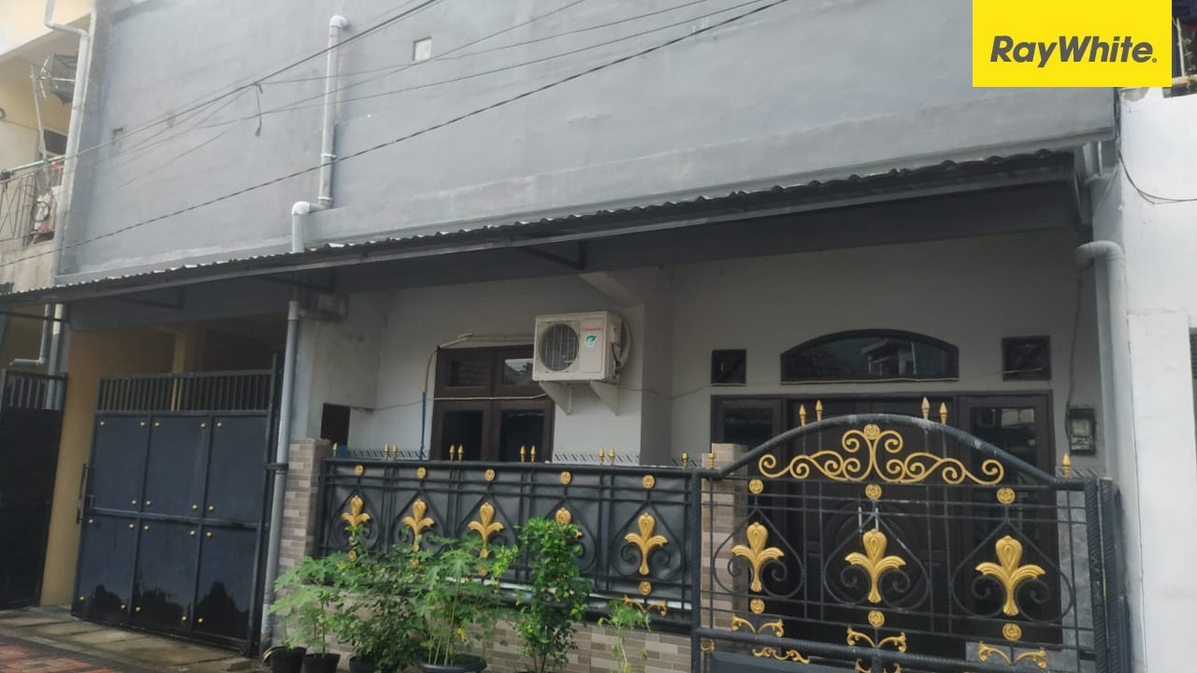 Dijual Rumah 2 lantai SHM di Jl Karang Asem Surabaya