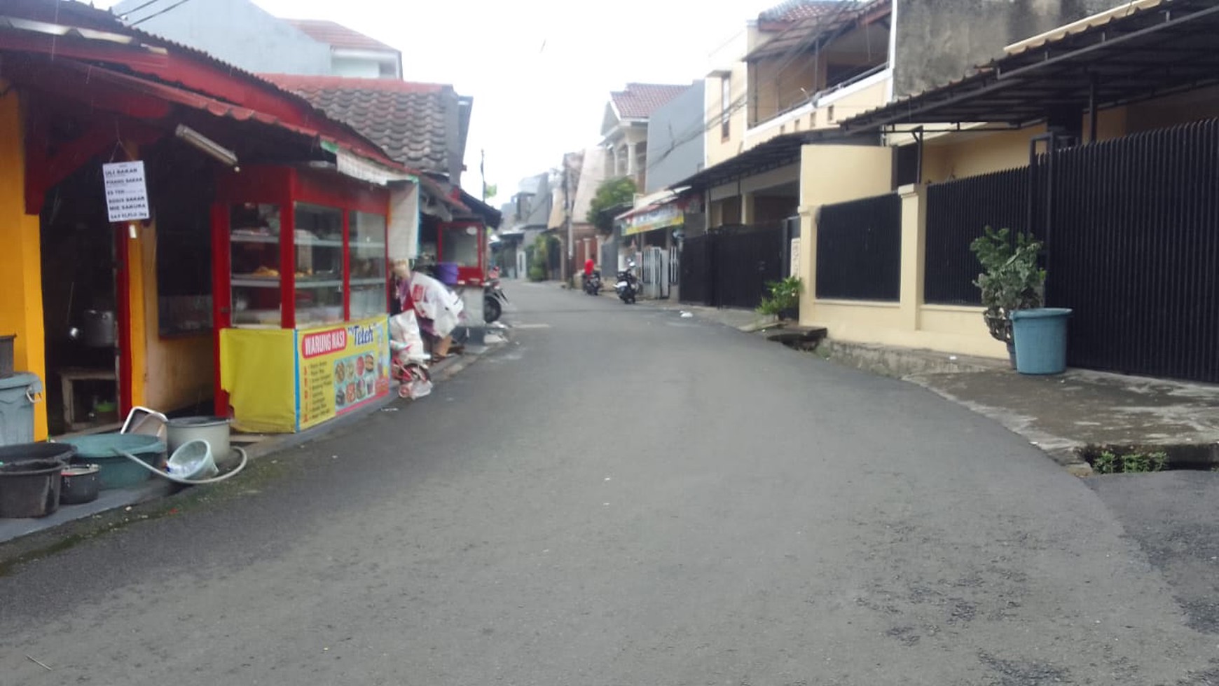 Rumah Strategis Lingkungan Ramai Usaha, Akses Jalan 3 Mobil, Kebon Baru, Tebet