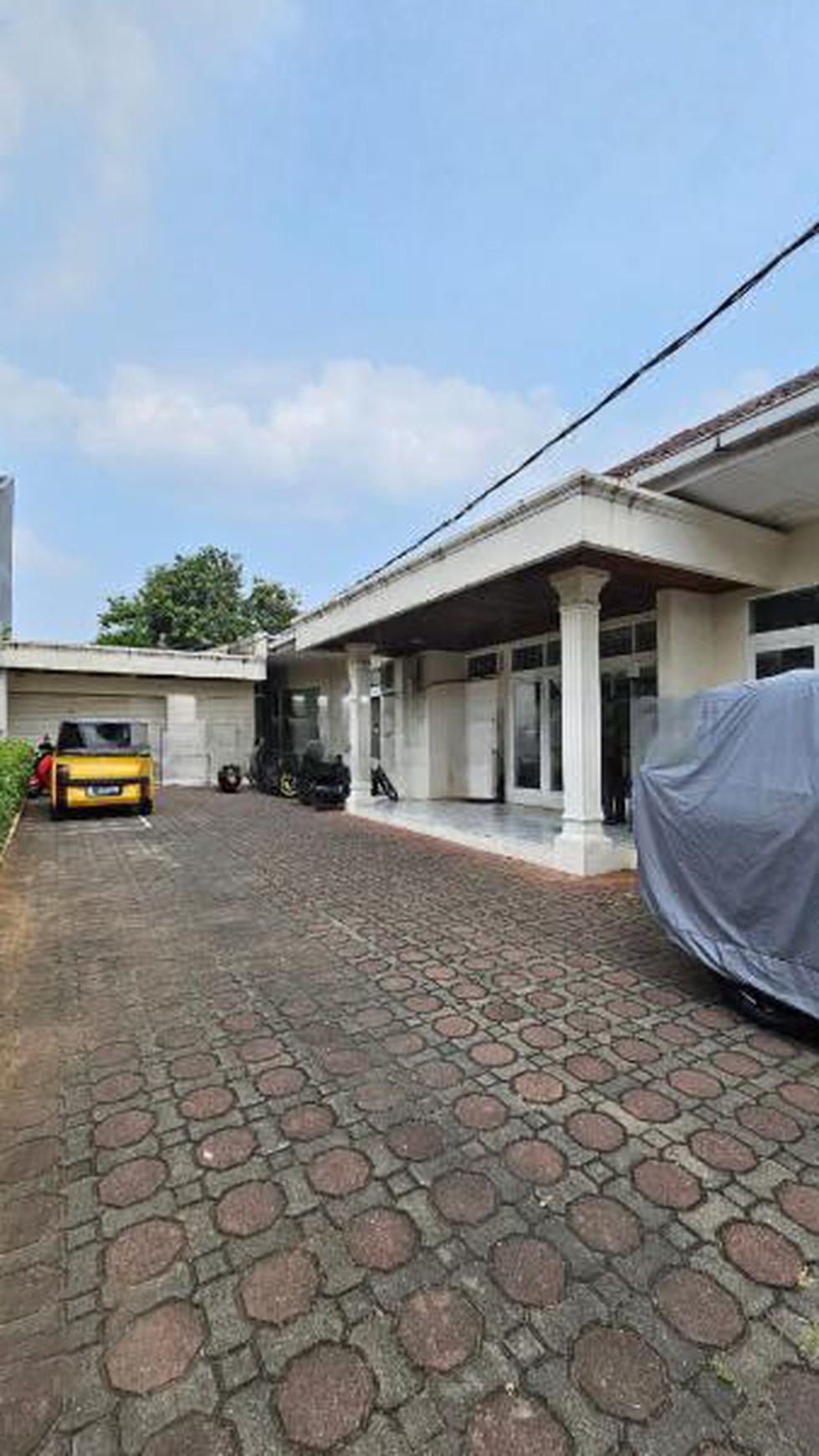 Rumah Hitung Tanah Area Cipete
