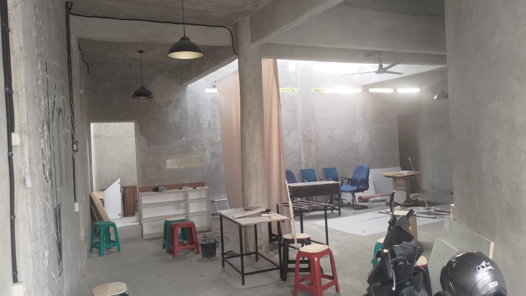 Rumah Hitung Tanah Area Cipete