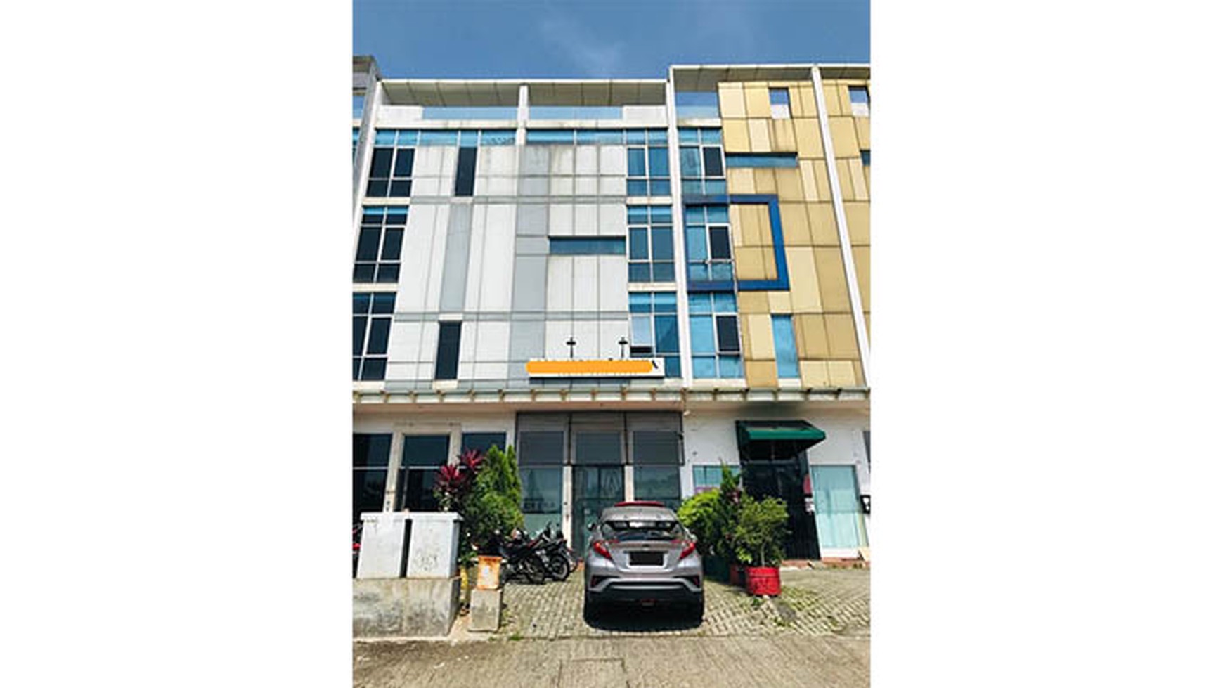 Rumah Hitung Tanah Area Cipete