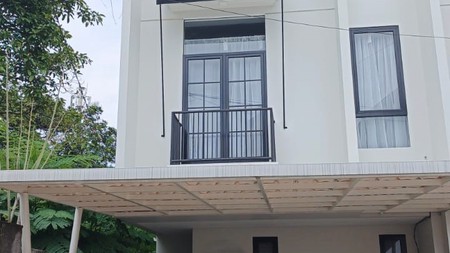 Rumah brand new siap huni di Cipete jakarta