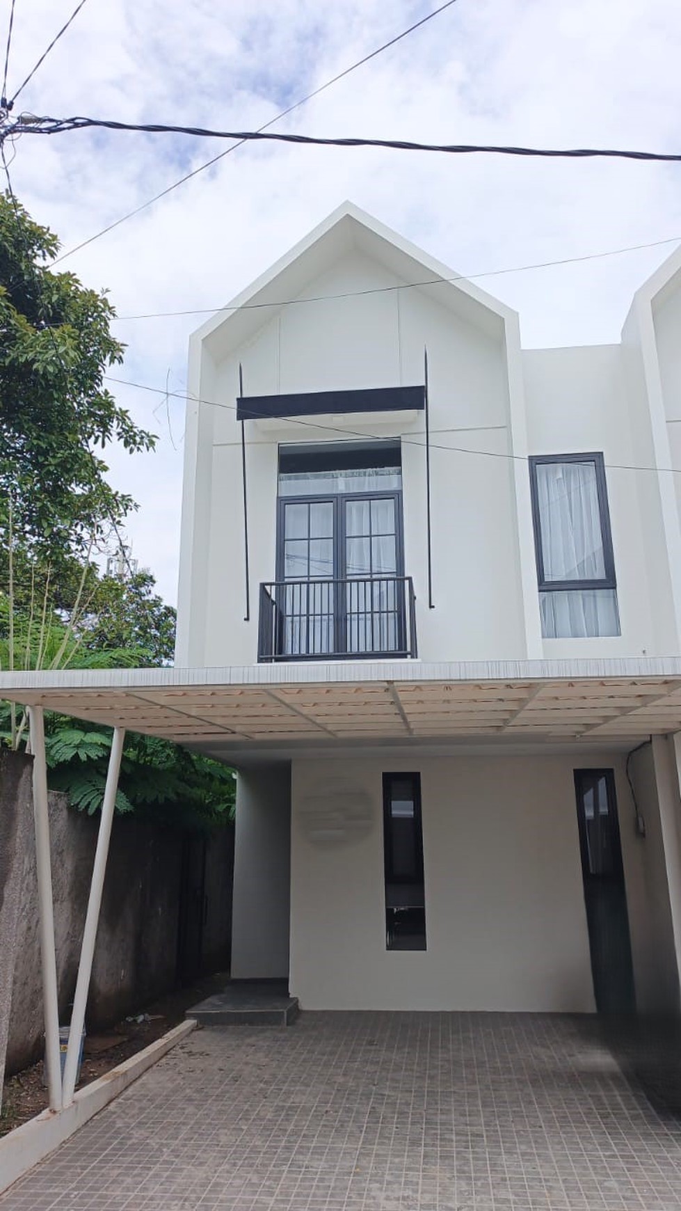Rumah brand new siap huni di Cipete jakarta