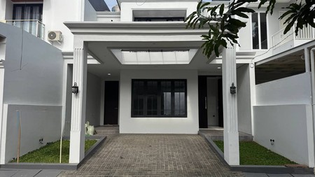 Cinere megapolitan rumah brand new american style halaman luas