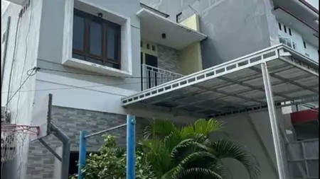 Rumah Minimalis 2 Lantai Lokasi Pugeran Maguwoharjo Depok Sleman 