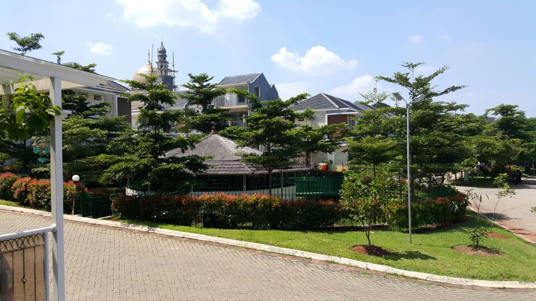 Rumah dijual di Jasmine Garden Bintaro, Tangerang Selatan