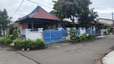 Rumah DIJUAL 2 Lantai  Siap Huni di Pamulang, Tangerang Selatan