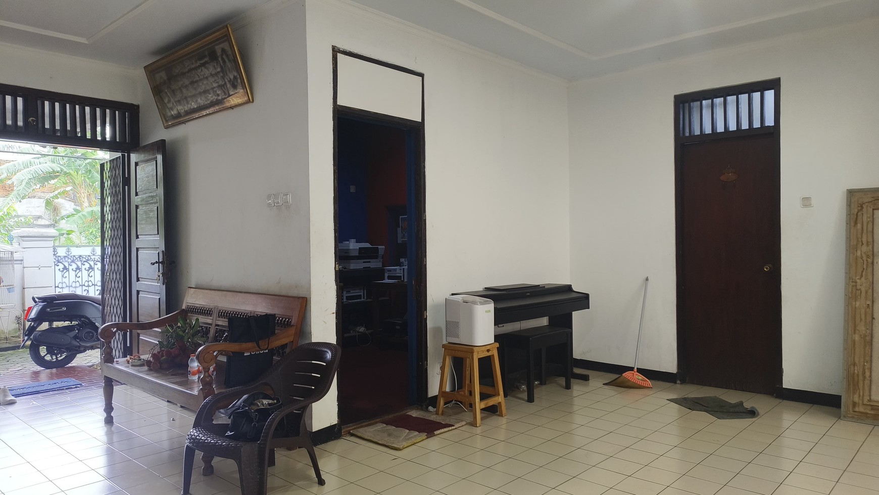 Rumah DIJUAL 2 Lantai  Siap Huni di Pamulang, Tangerang Selatan