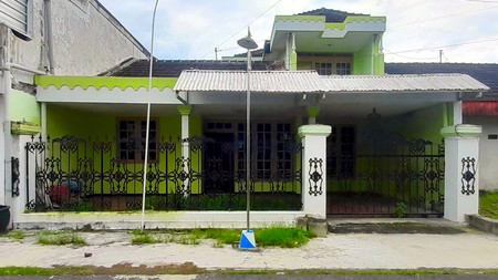 Rumah 2 Lantai di Jombang Permai Nyaman di Lingkungan Aman!