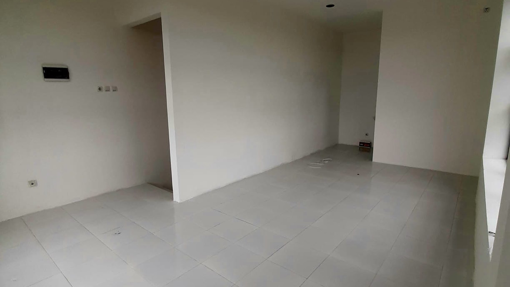 Di Jual Ruko Royal Residence Serenade wiyung Surabaya Barat 