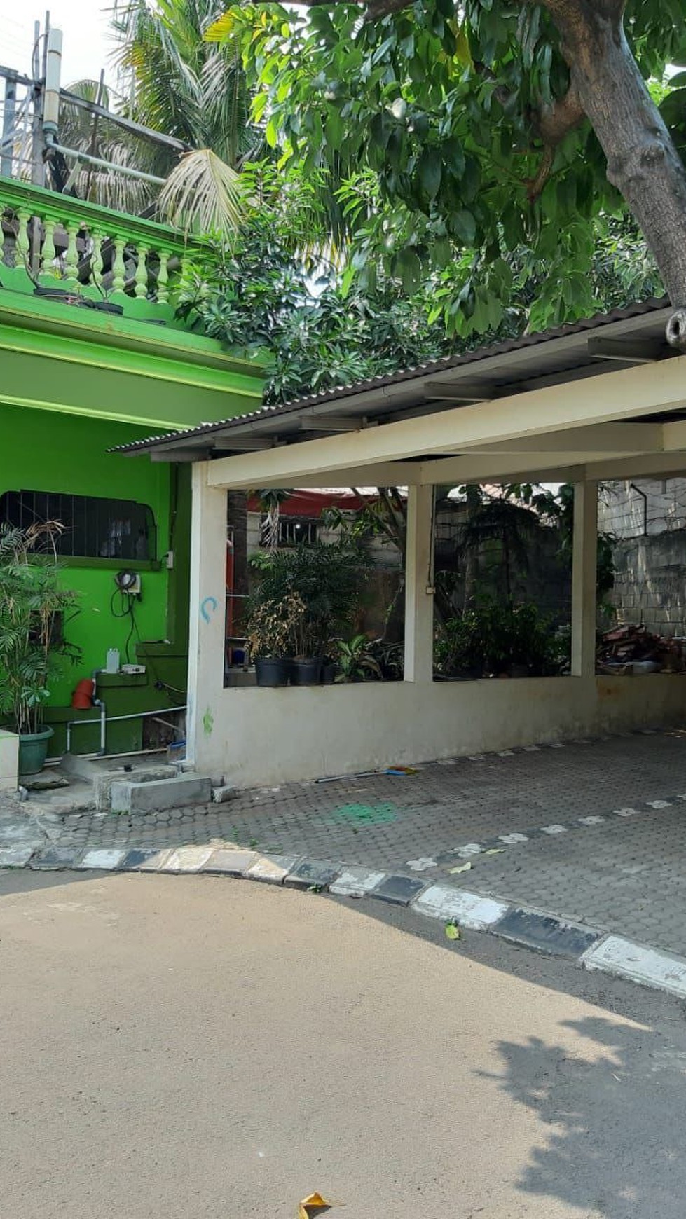 Rumah Minimalis Modern Siap Huni dan Hunian Nyaman @Cipondoh..