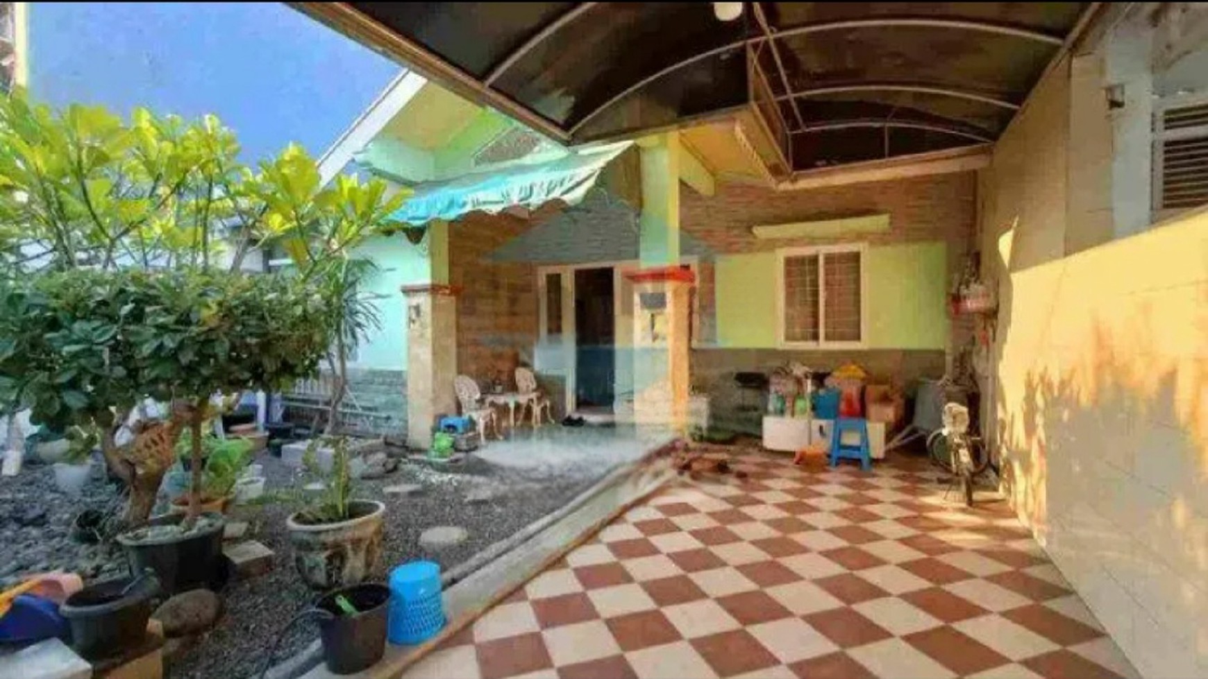 Dijual 205 m2 Rumah Darmo Sentosa Raya Surabaya dekat Villa Bukit Mas, TOL Satelit, Ciputra World Mall