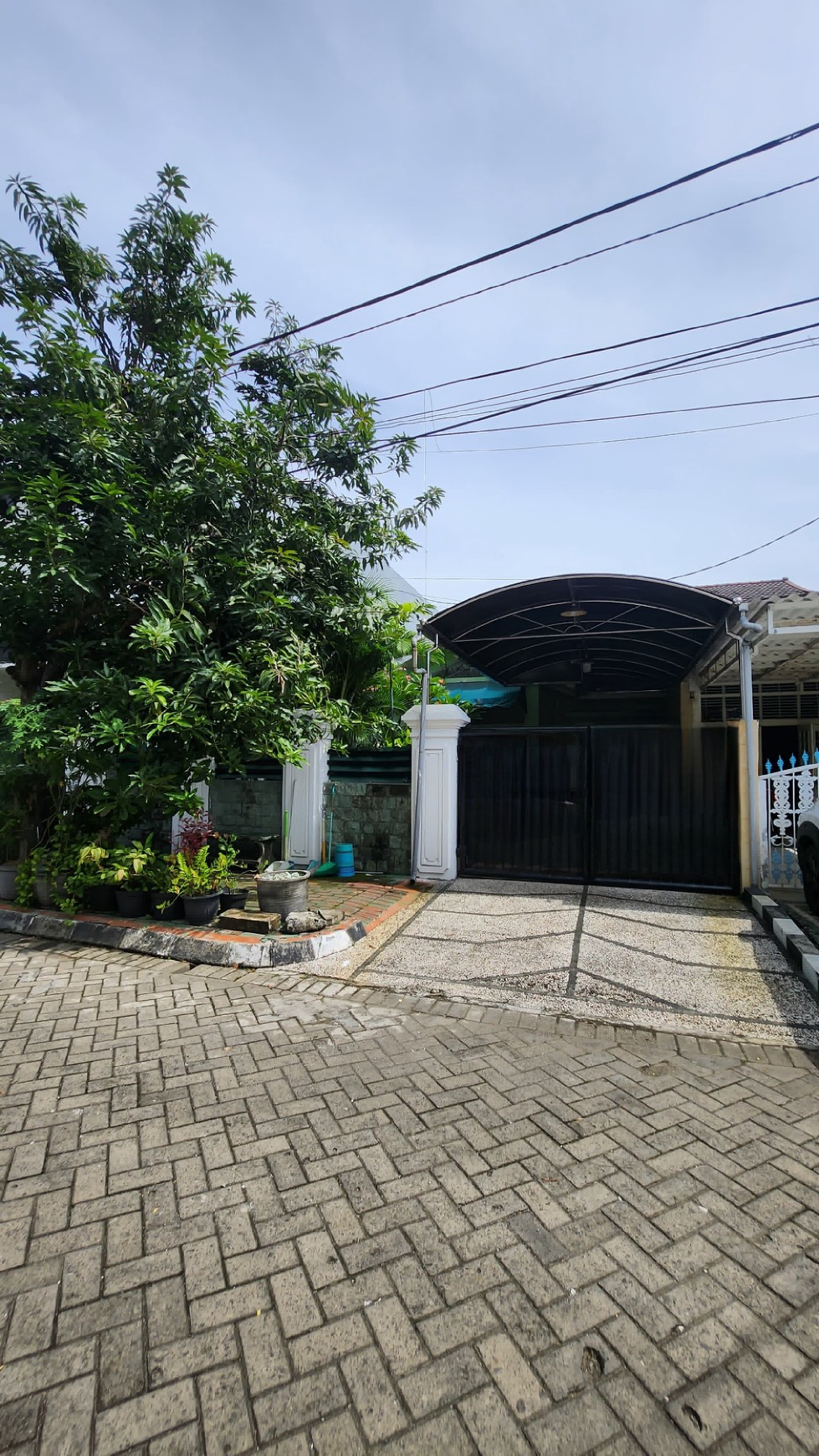 Dijual 205 m2 Rumah Darmo Sentosa Raya Surabaya dekat Villa Bukit Mas, TOL Satelit, Ciputra World Mall