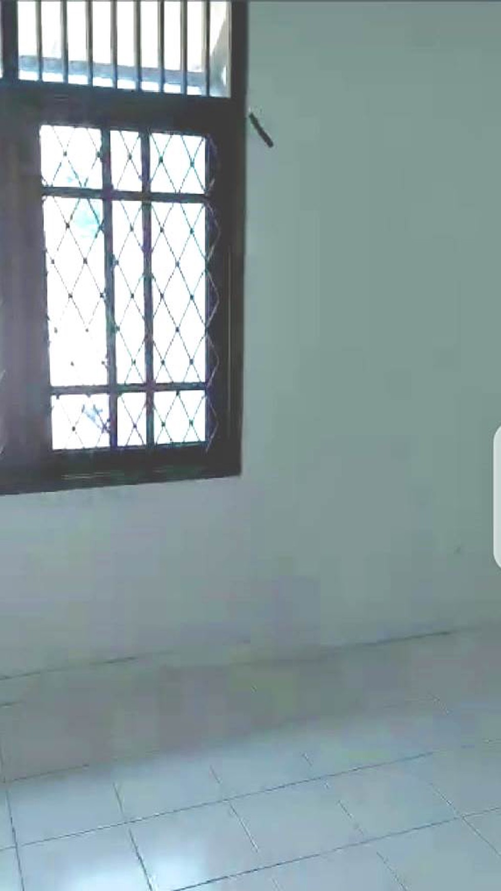 Ruko bagus, cocok untuk usaha, dijalan utama Bintaro