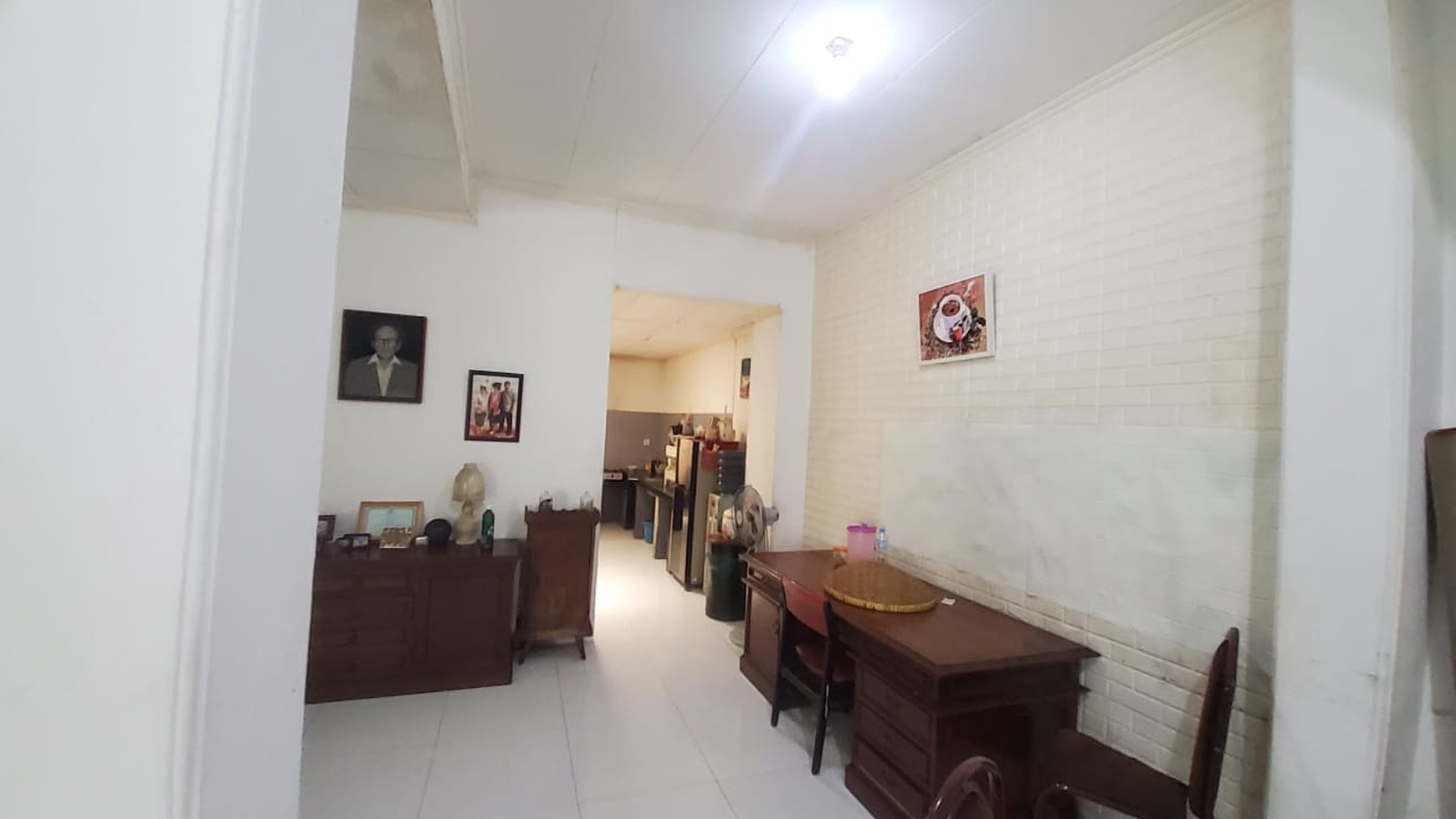 Dijual rumah di cawang Tengah Baru 