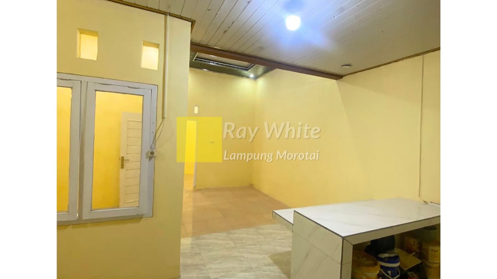 Dijual rumah kayu atau Villa