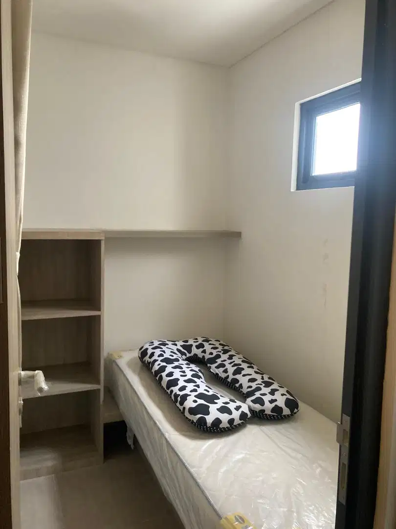 Murah. Rumah Furnished cluster Freja House, BSD