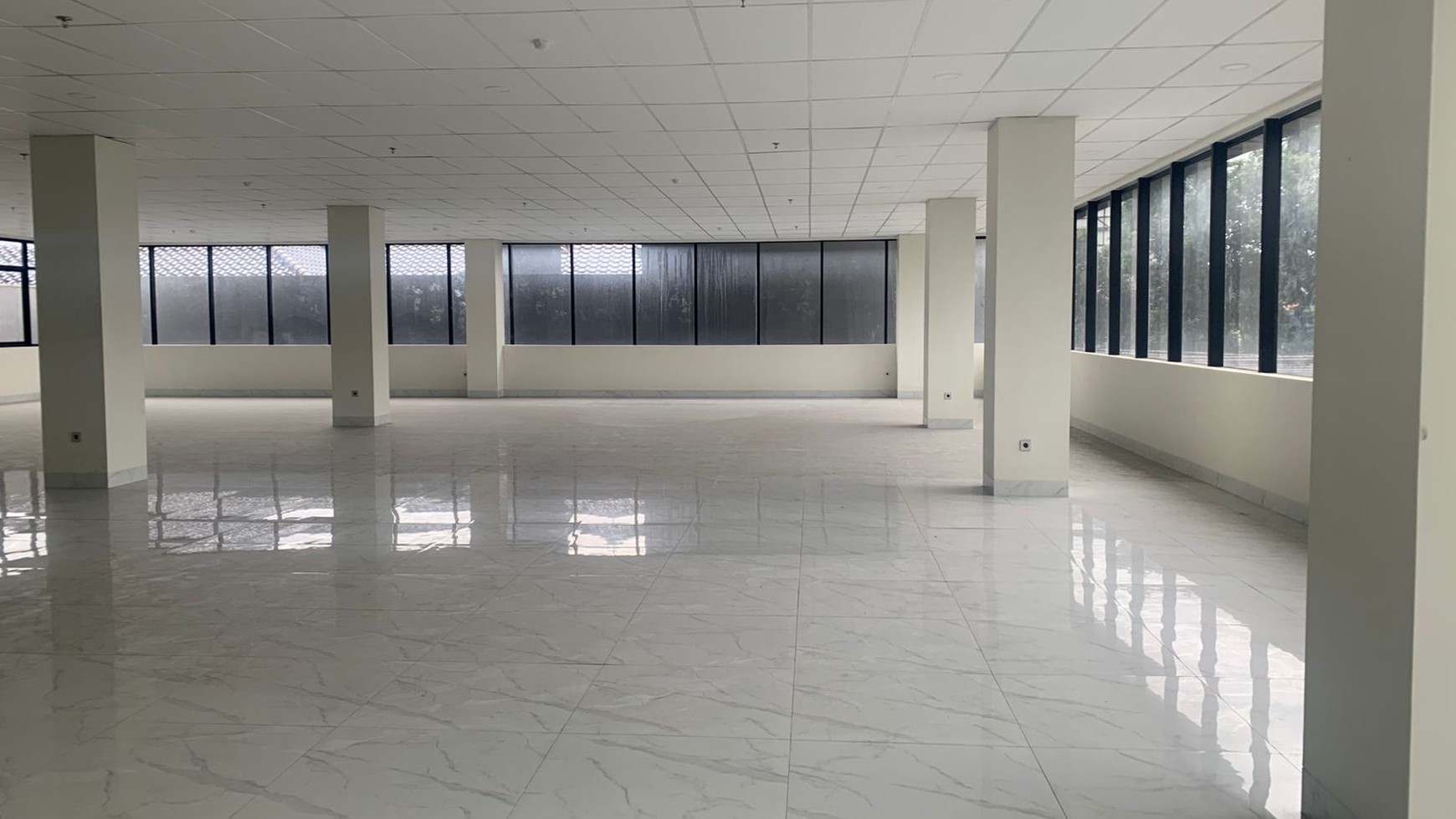 Gedung Siap Pakai Di Jl Ciputat Raya Pondok Pinang Jakarta Selatan