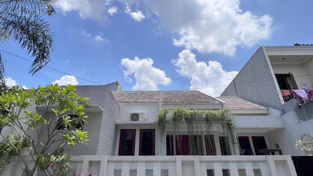 Rumah Bagus Di Bukit Cirendeu, Jl Bukit Cirendeu Tangerang Selatan