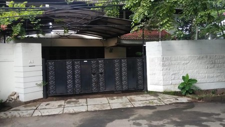 Rumah Siap Huni dengan Hunian Nyaman dan Asri di Pejaten, Jakarta Selatan