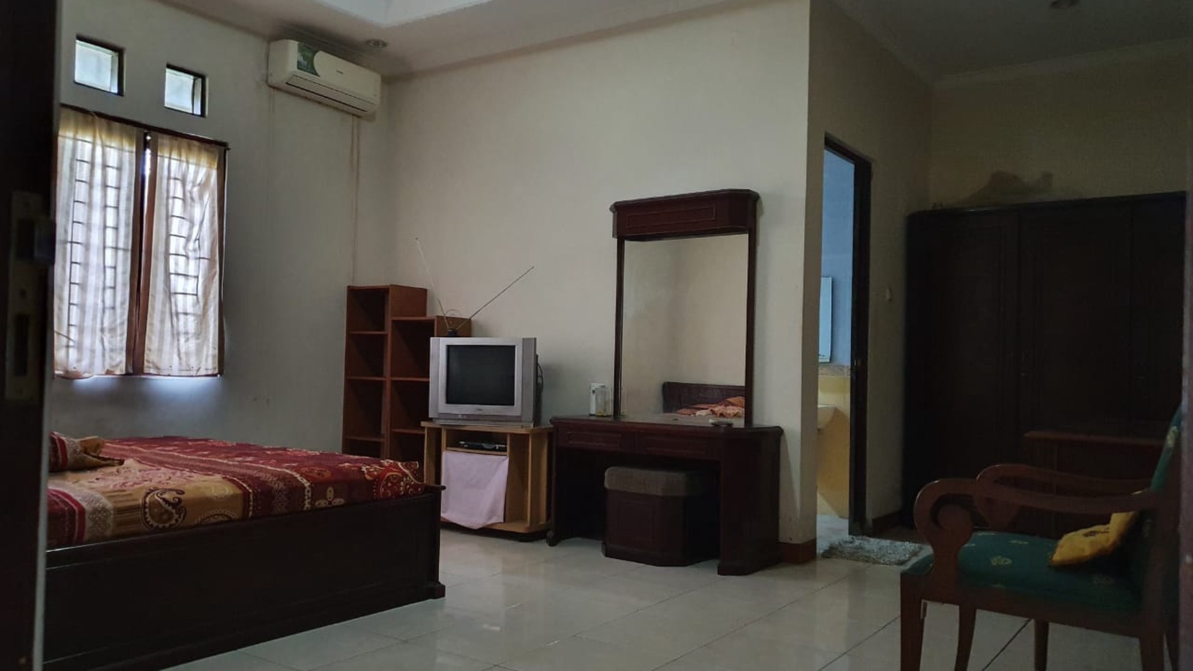 Rumah Bagus Di Jl Taman Bintaro Dalam Jakarta Selatan