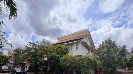 Rumah Bagus Di Area Premium Villa Delima Lebak Bulus