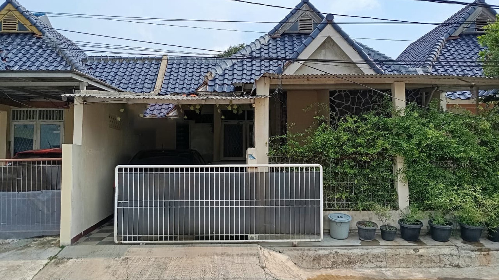 Rumah Siap Huni dengan Hunian Nyaman dan Asri di Ciledug, Tangerang.