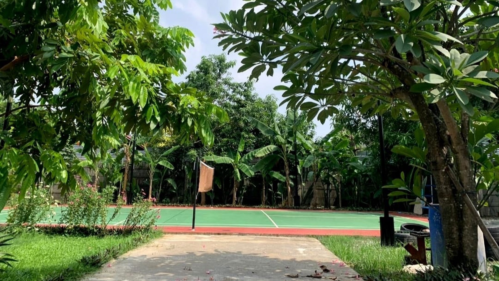 Dijual Rumah lt 180/lb 200,dalam cluster di Graha Bintaro