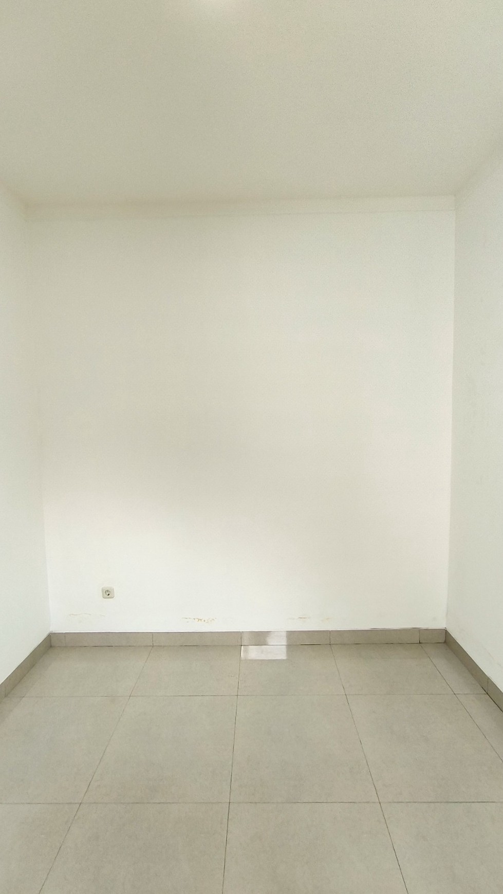 Rumah Baru,keamanan 24 Jam di Graha Raya tangsel.