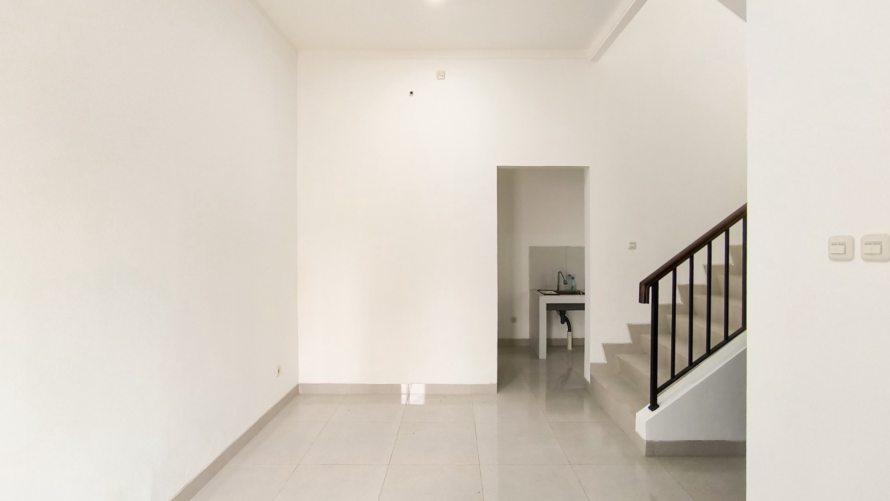 Rumah Baru,keamanan 24 Jam di Graha Raya tangsel.