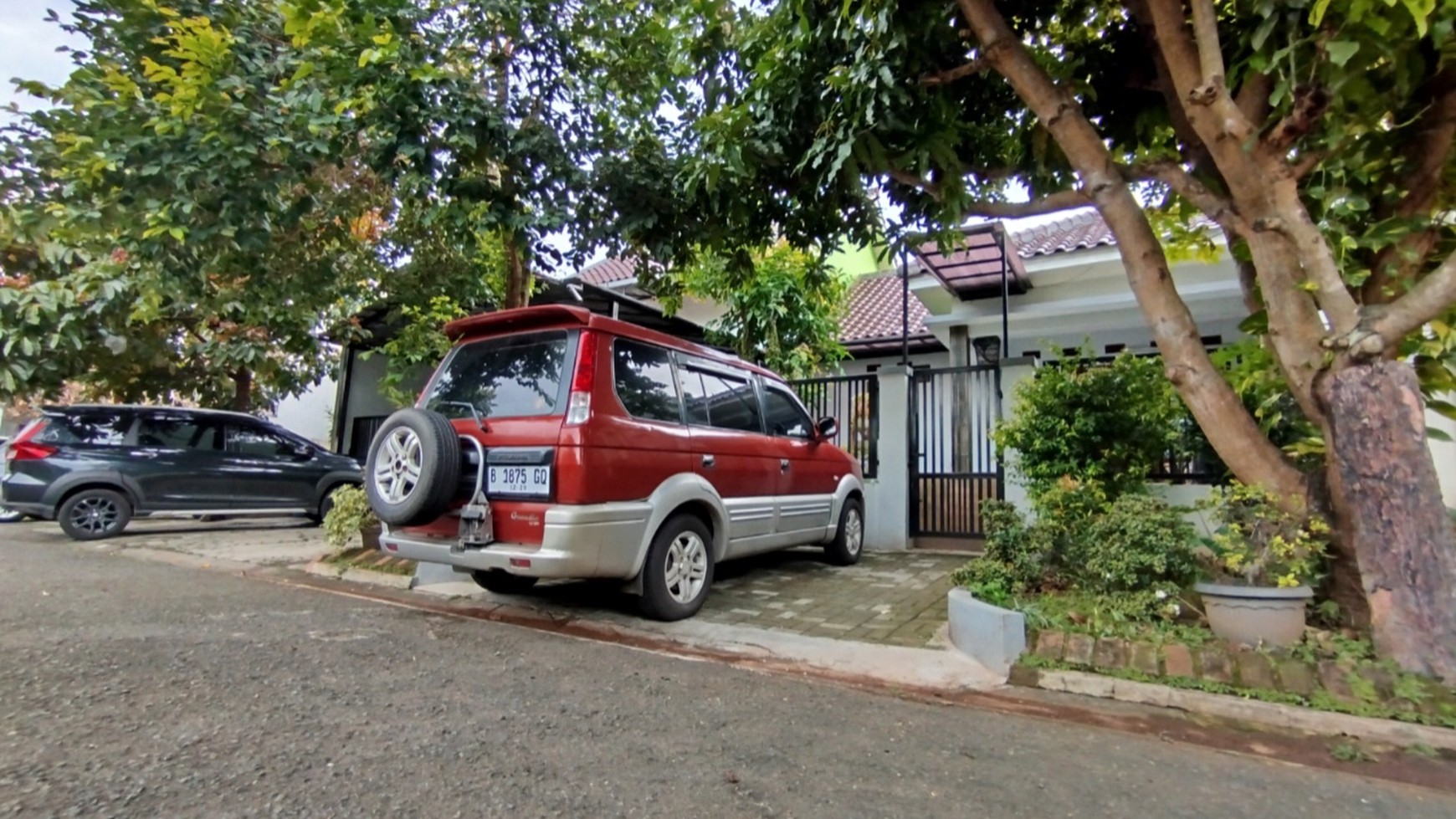 Rumah Dijual di Dukuh Bima Duta Kota Legenda Bekasi Timur - Lokasi Strategis & Harga Terbaik 2025