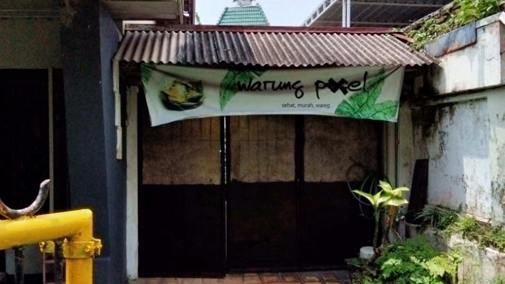 Rumah lawas /lama di kawasan demangan baru caturtunggal depok sleman yogyakarta