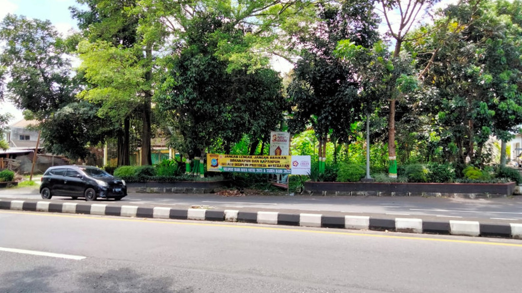 Tanah pekarangan untuk gudang di jl magelang dekat kantor pemda tridadi sleman yogyakarta