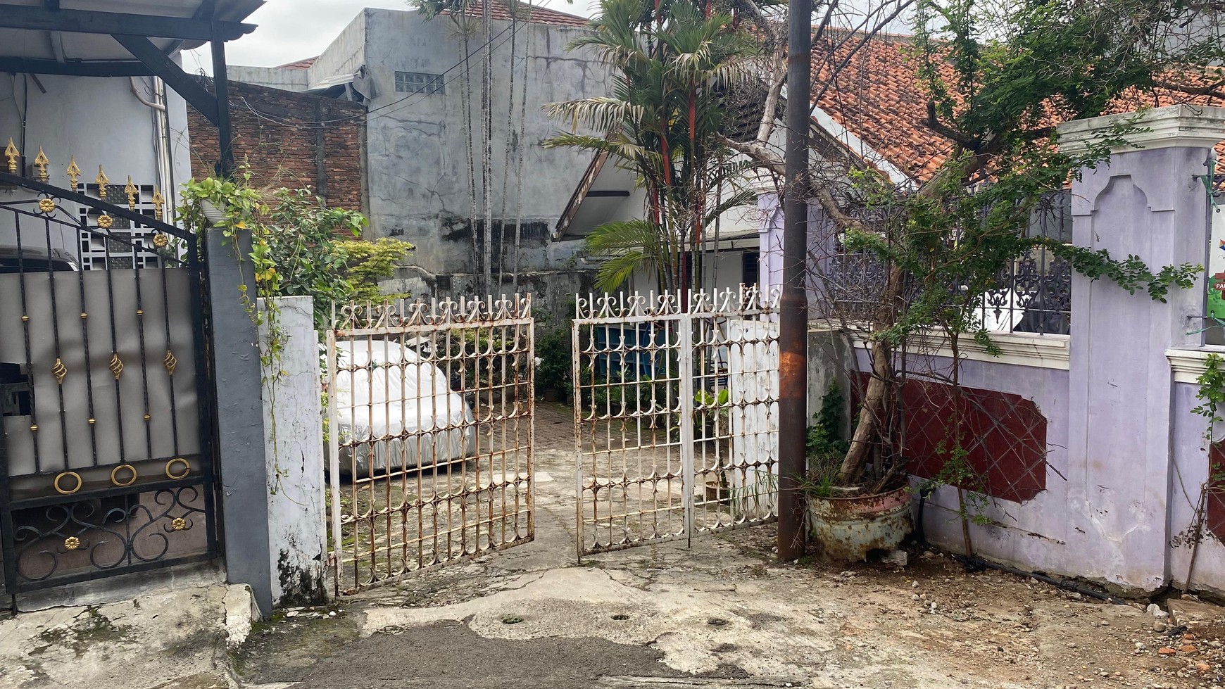 Rumah Hitung Tanah Area Cipete