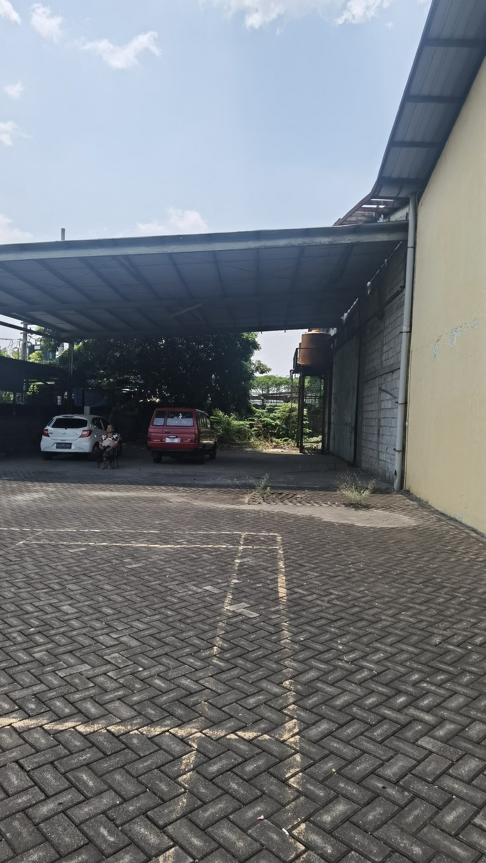 Rumah Hitung Tanah Area Cipete