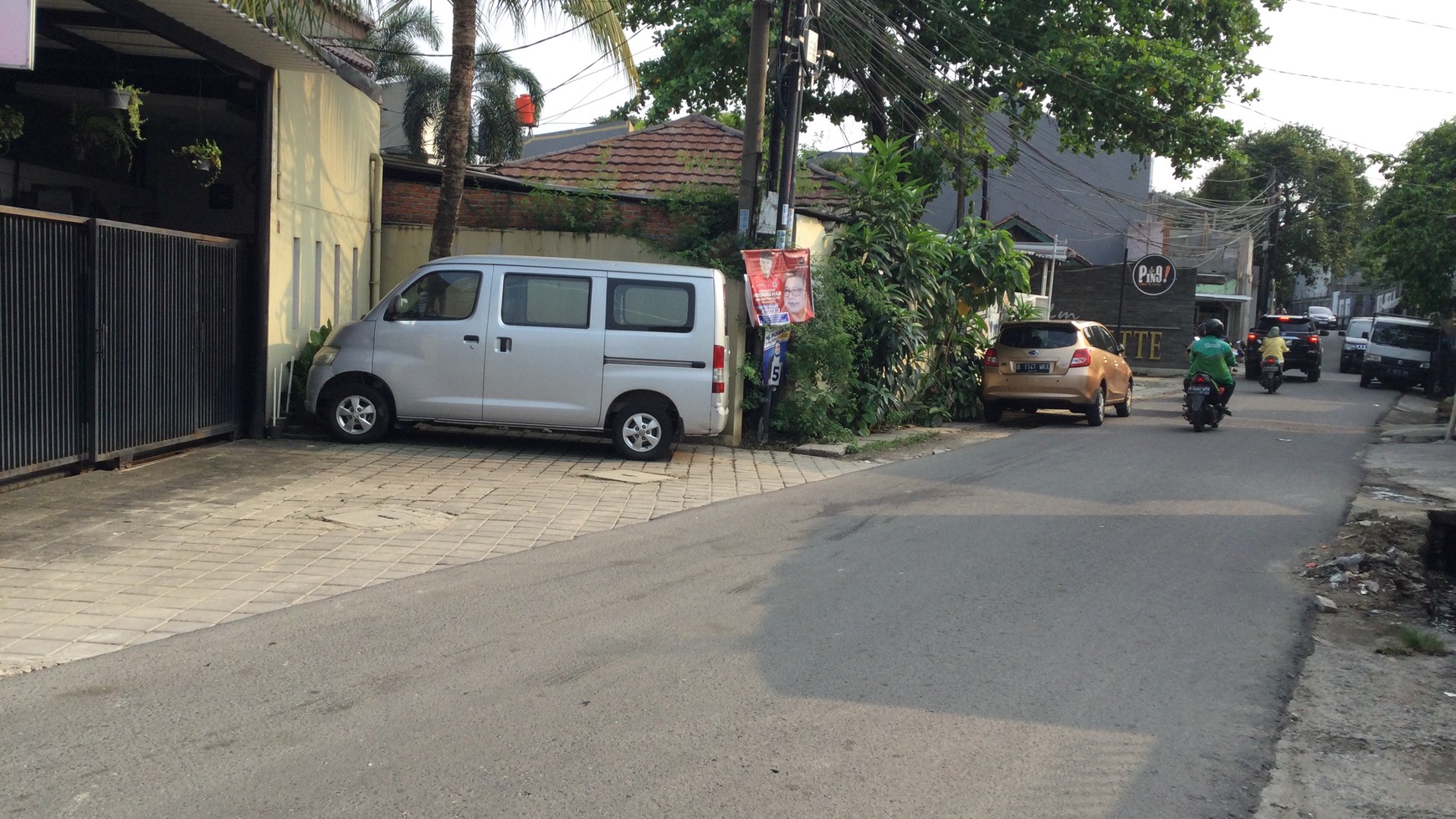 Rumah Bagus Di Jl Palem Indah Raya Pondok Aren Tangerang Selatan