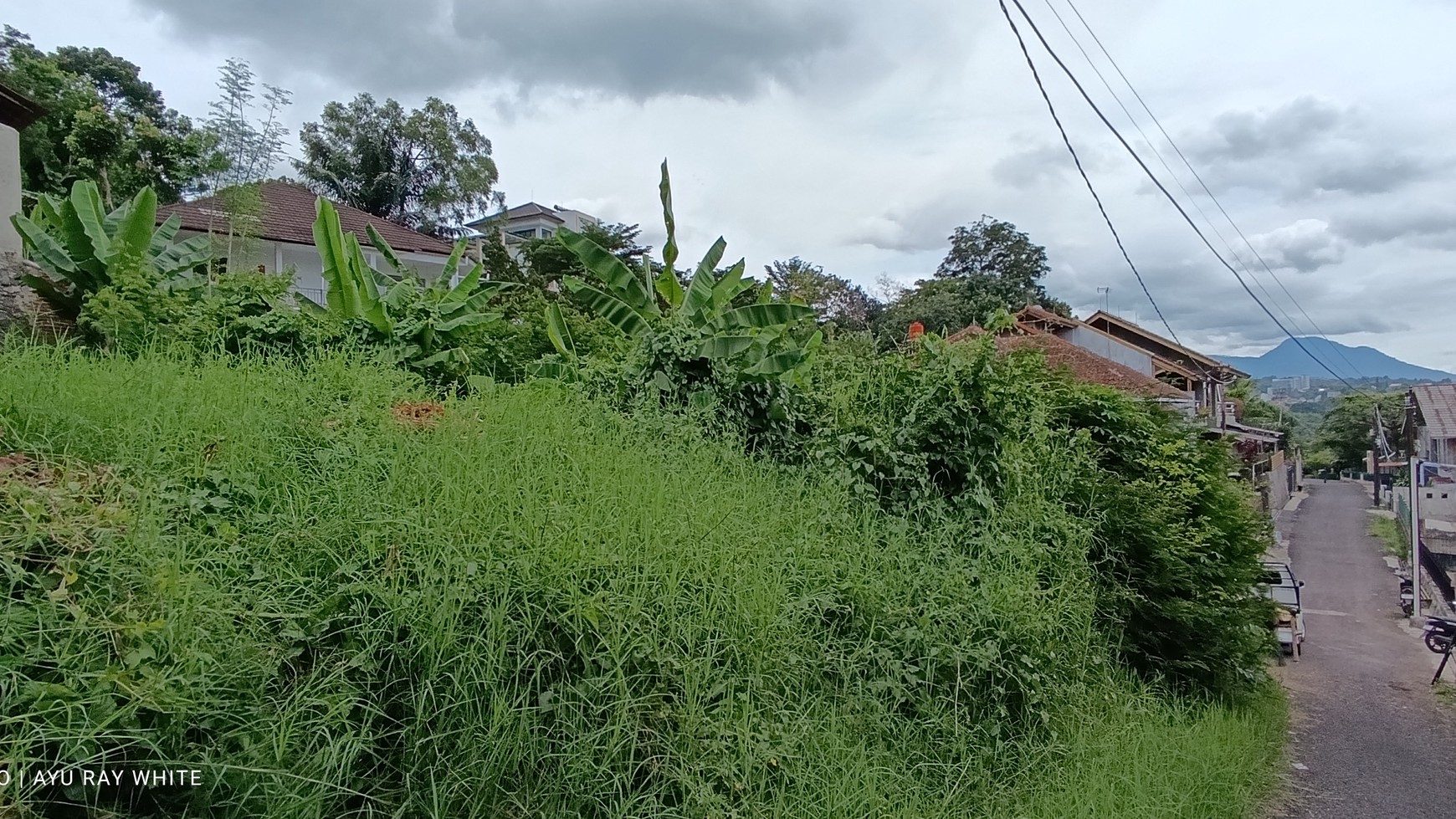 Tanah Kavling berbentuk Kotak di Cigadung Bandung