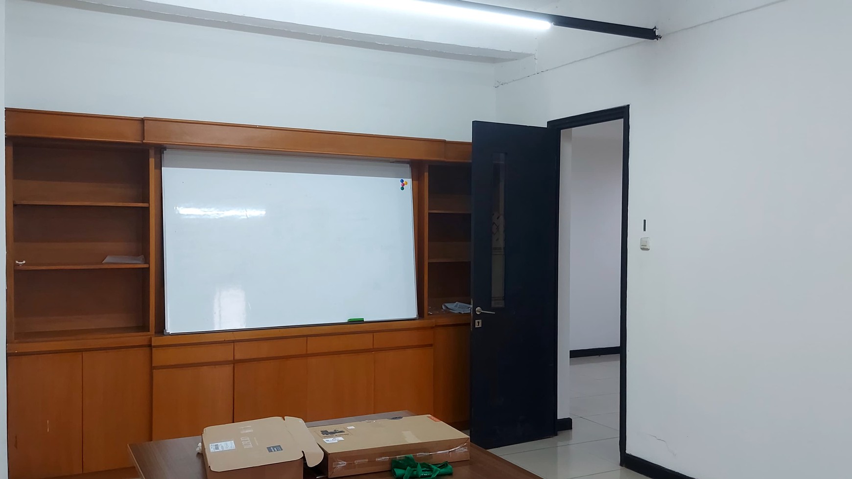 Disewakan Space Kantor di Lebak Bulus Lokasi Bagus Sangat Strategis.