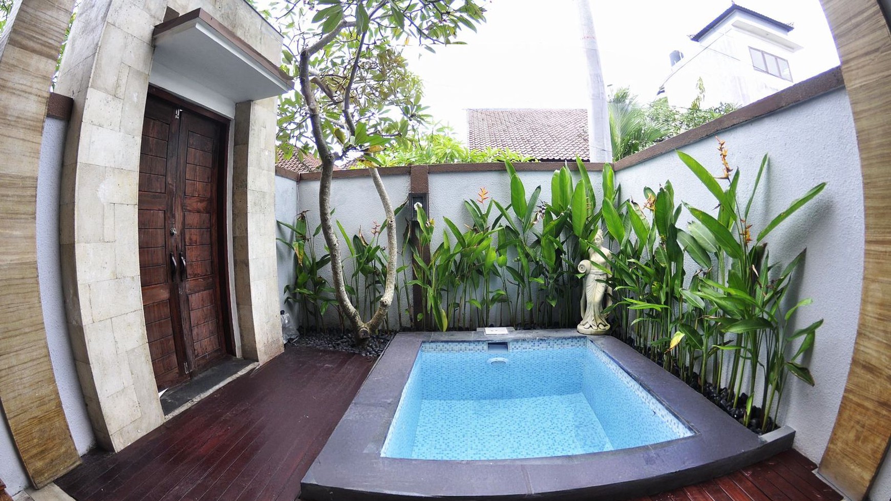 Fully Furnished Villa for rent with strategic location in Canggu Badung Bali