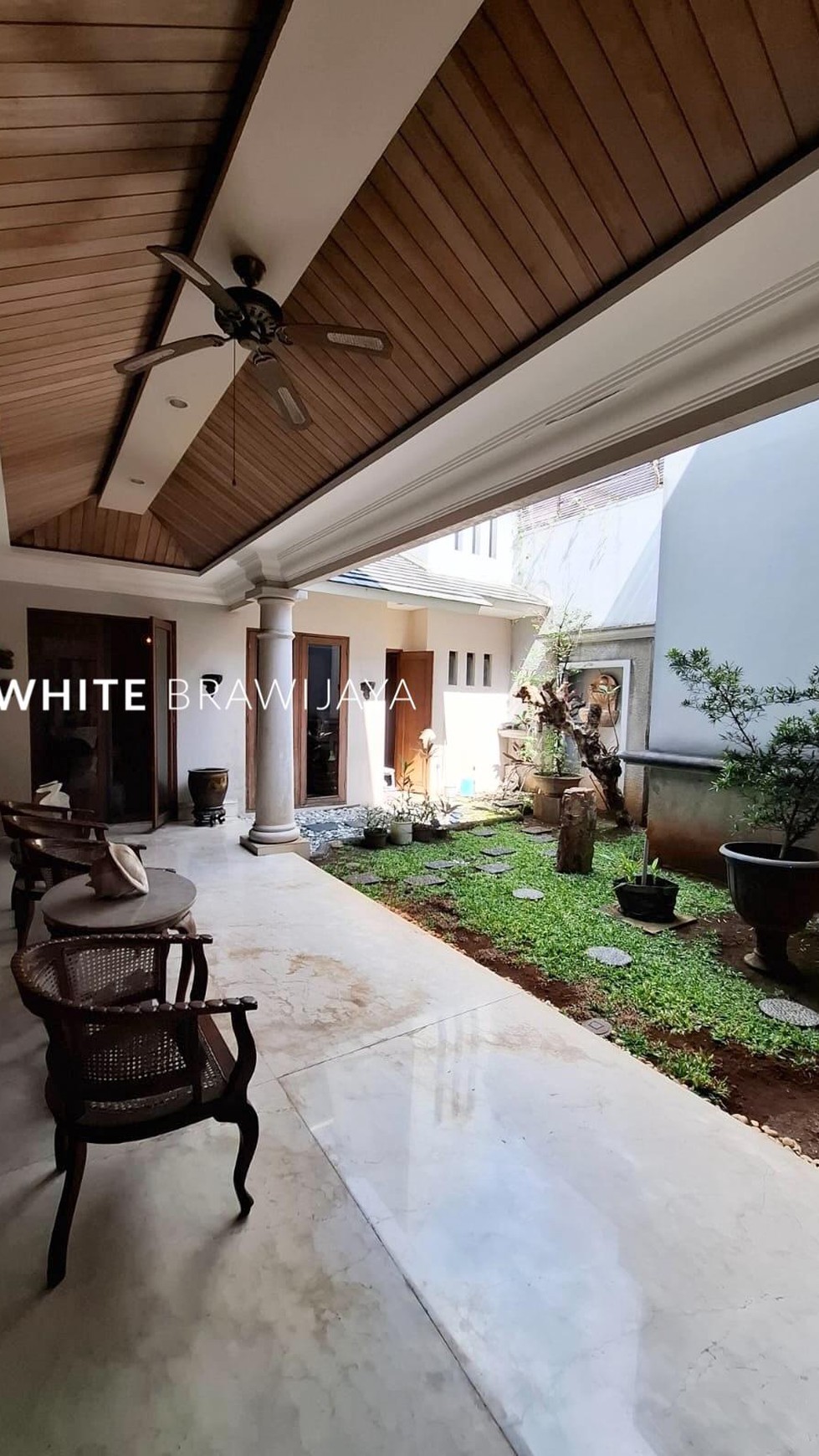 Rumah Hitung Tanah Area Cipete